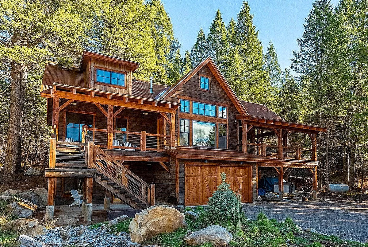 Wyoming Cabin Is The Perfect Home Away From Home Daily
